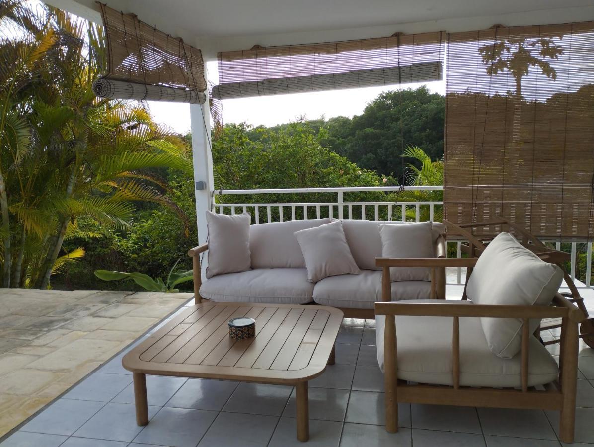 Bas De Villa Vue Mer Avec Deux Chambres Grand-Bourg  Bagian luar foto